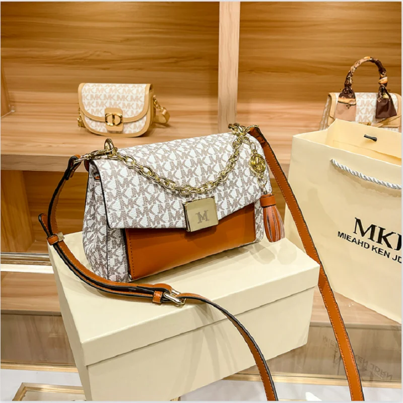 Top Trends: MKJ Luxury Organ Bag Fashion Trend Ins Chain Envelope Bag Simple Messenger Small Square Bag Shoppable Styles