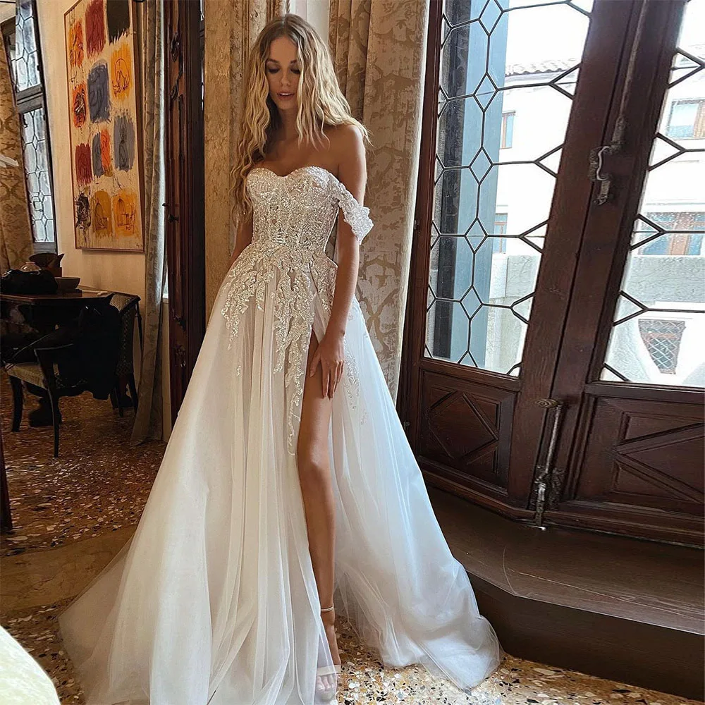 Top Trends: Sevintage Boho Wedding Dresses Crystal Beading Off The Shoulder Lace Appliques A-Line Wedding Gown Sweetheart Bridal Gown Shoppable Styles