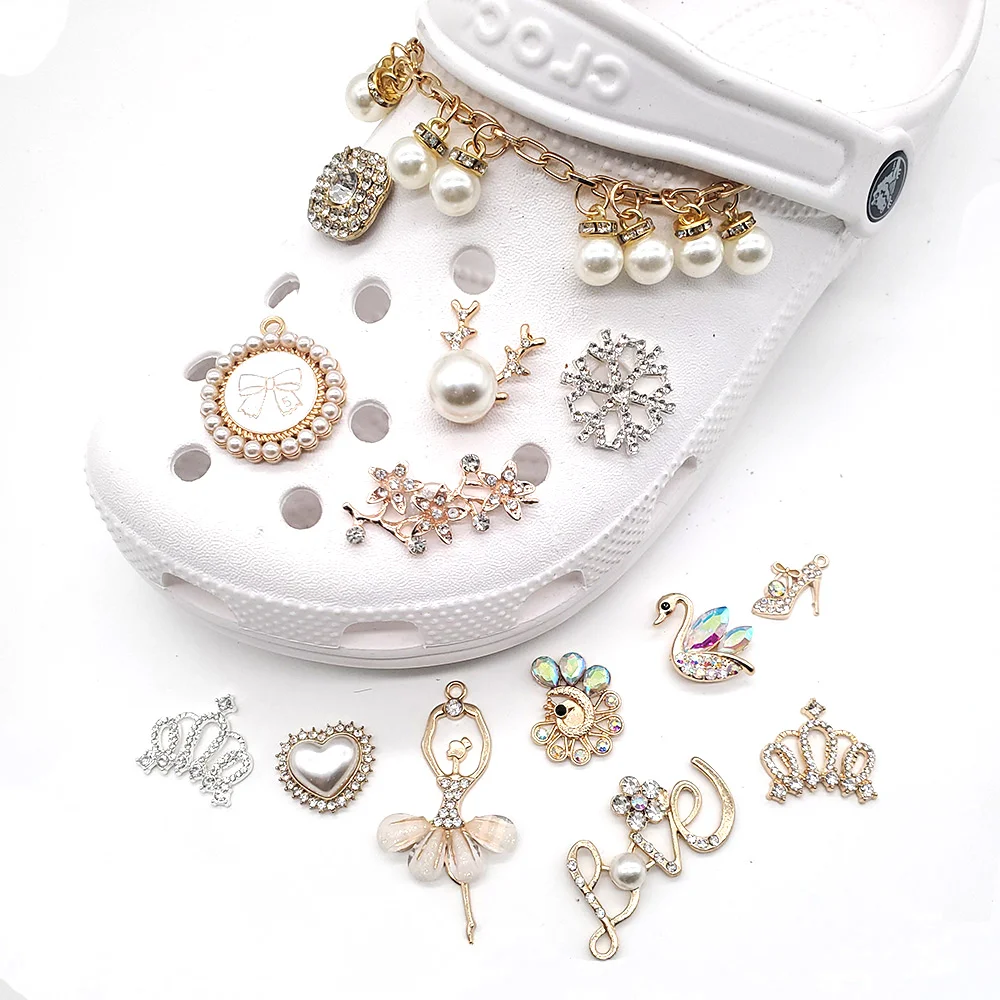 Top Trends: Metal 1pcs Diamond Crown Shoe Charms DIY Jewelry Snow Accessories Fit Women’s Sandals Decorations Buckle Girls Adult Party Gifts Shoppable Styles