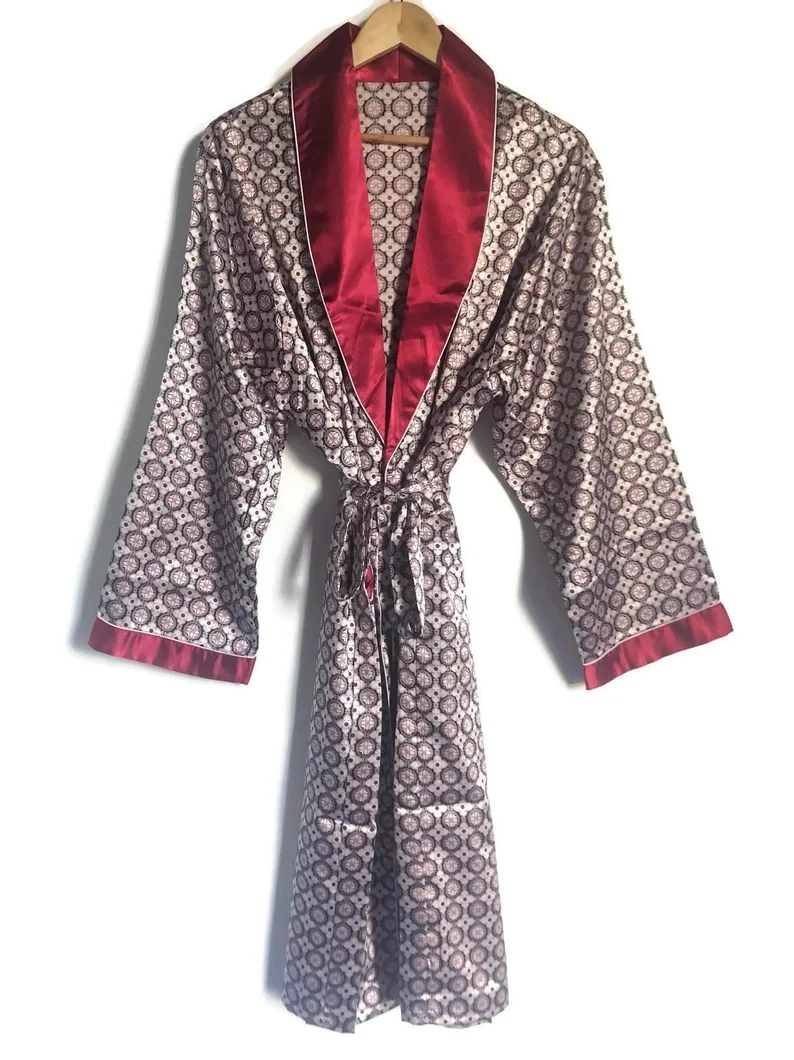 Top Trends: Mens Robe Smoking Jacket Boho Dressing Gown Retro 1970s Vintage Style 70s Pattern Satin Silky Loungewear Housecoat Gift Shoppable Styles