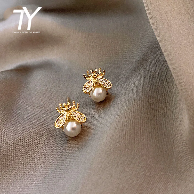 Top Trends: 2023 New Simple And Luxurious Pearl Woman&#039;s Earrings Fashion Design Sense Bee Insect Earrings Korean Women Jewelry Sexy Earrings Shoppable Styles