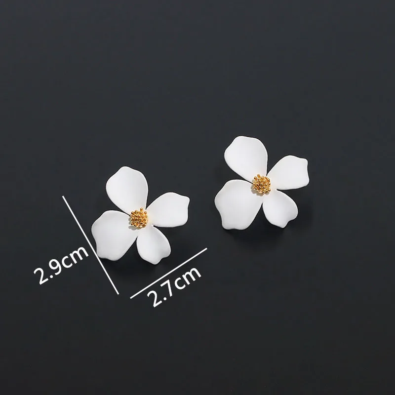 Top Trends: New Korean Fashion Dangle Earrings For Women White Flower Drop Earrings Pendientes New Year Gift Fashion Ear Jewelry Aretes Shoppable Styles - Image 6