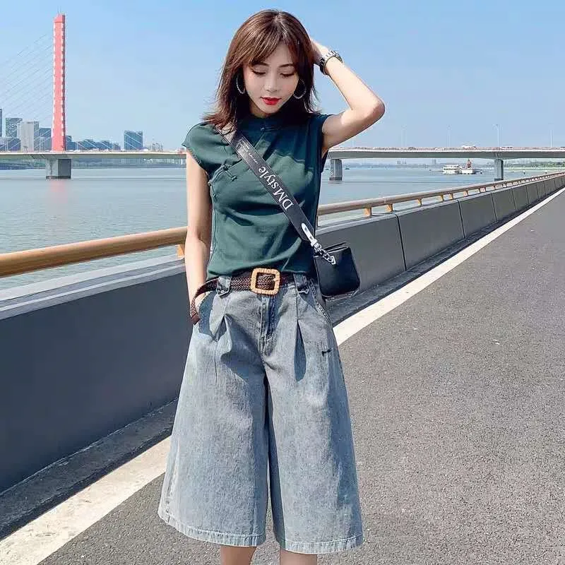 Top Trends: Street Wear High Waist Wide Leg Denim Shorts Women Knee Length New Jean Shorts Women Summer Korean Style Women Bermuda Shorts Shoppable Styles