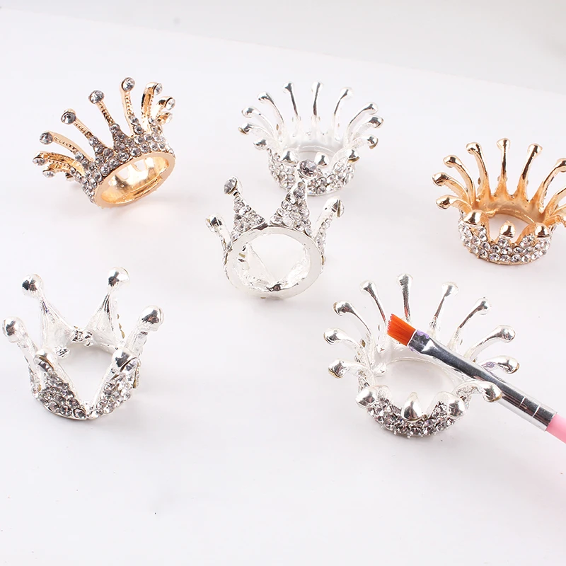 Top Trends: 1pc Retro Manicure Brush Pen Holder Nail Art Brush Painting Pen Diamonds Crown Shape Pen Brush Holder Nail Art Accessories Tools Shoppable Styles