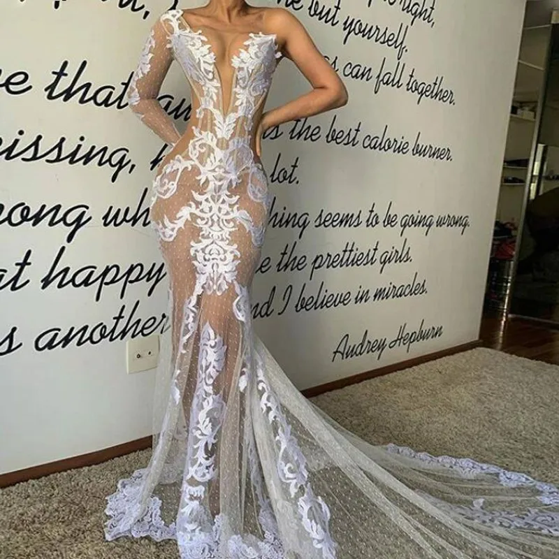 Top Trends: Charming Lace See Through Wedding Dresses Illusion Long Sleeve Mermaid Sweep Train Bridal Gowns Zipper Back Sexy Vestidos Shoppable Styles