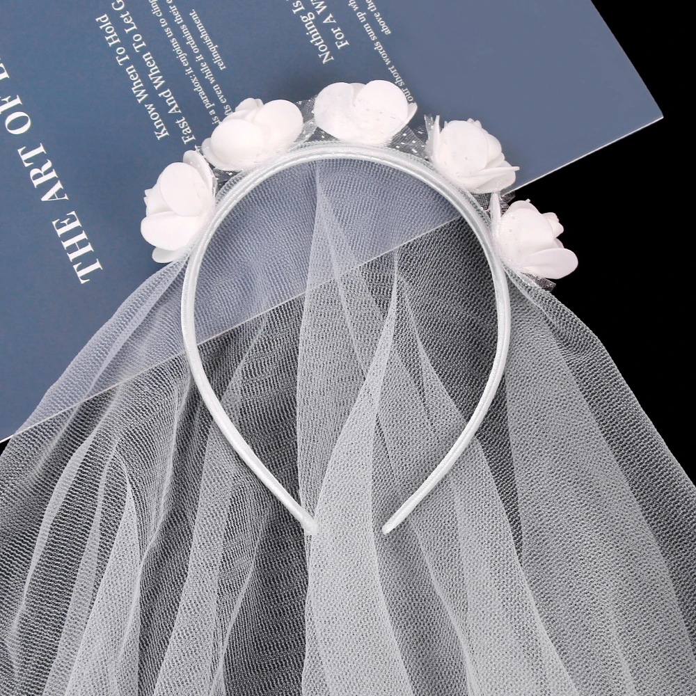 Top Trends: Pure White Flowers Double Layer Long Bridal Wedding Veil Party Temperament Fairy Hair Decoration Veil Photo Props Shoppable Styles - Image 3