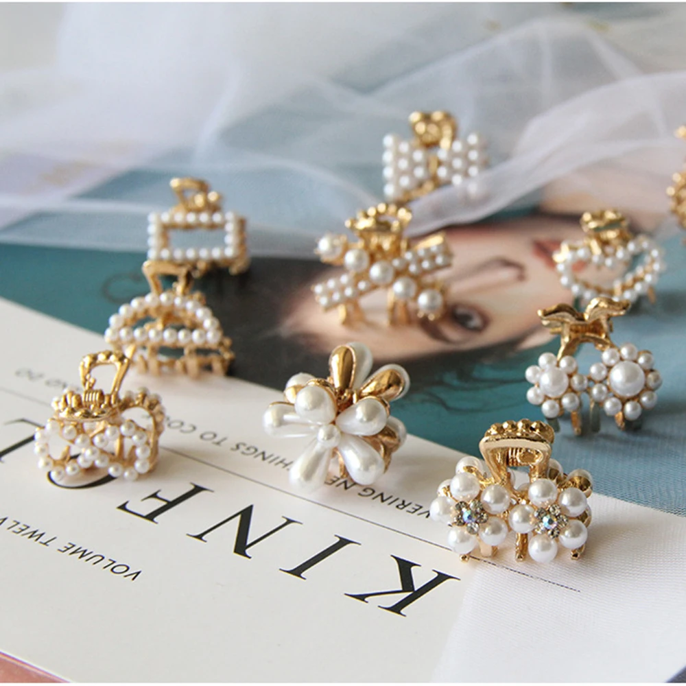 Top Trends: Mini Pearl Hair Claw For Women Girls Retro Rhinestone Flower Crab Claw Clip Small Hairpins Hair Crab Girl Hair Accessories Shoppable Styles