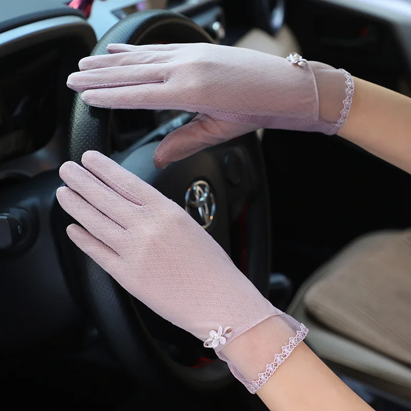 Top Trends: Sexy Women Sunscreen Gloves Summer Pearl Flowers Short Thin Lace Glove Touch Screen Autumn Anti-UV Non-slip Driving Gloves Shoppable Styles - Image 5