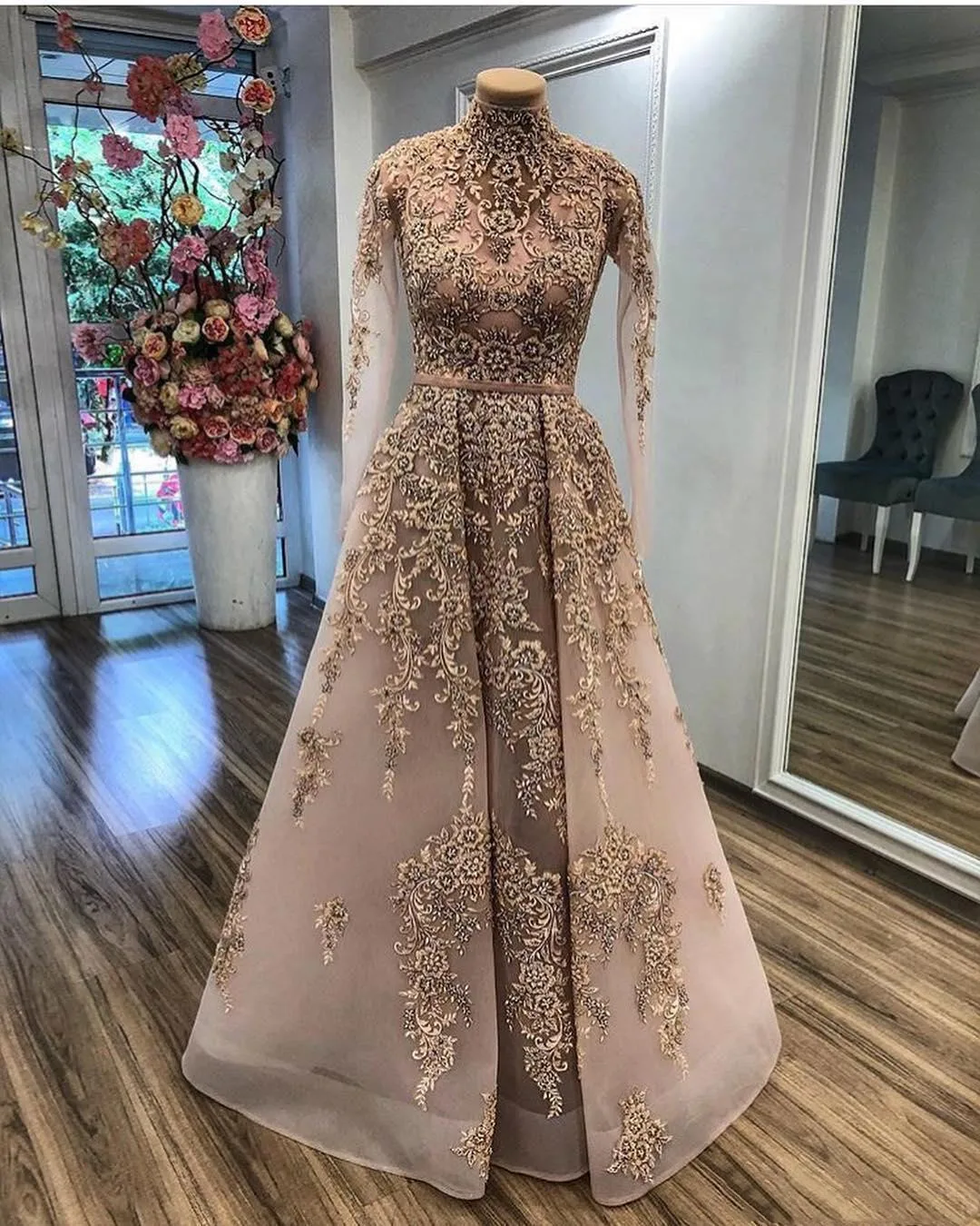 Top Trends: Dubai Arabian Golden Lace Evening Dress Sexy Fashion Off Shoulder Side Split Cocktail Party Dresses Prom Gowns فساتين السهرة Shoppable Styles