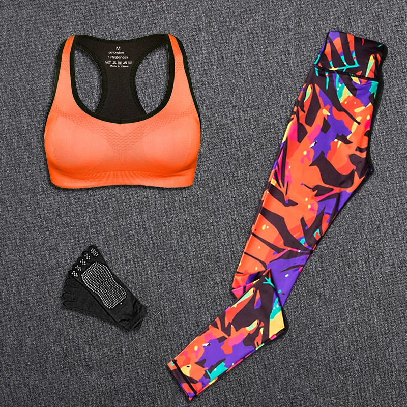 Top Trends: Yoga Set Tracksuit Sportswear Women Outdoor Running Workout Fitness Top Bra Sport Leggings Suit Lady Gym Clothes Free Yoga Socks Shoppable Styles