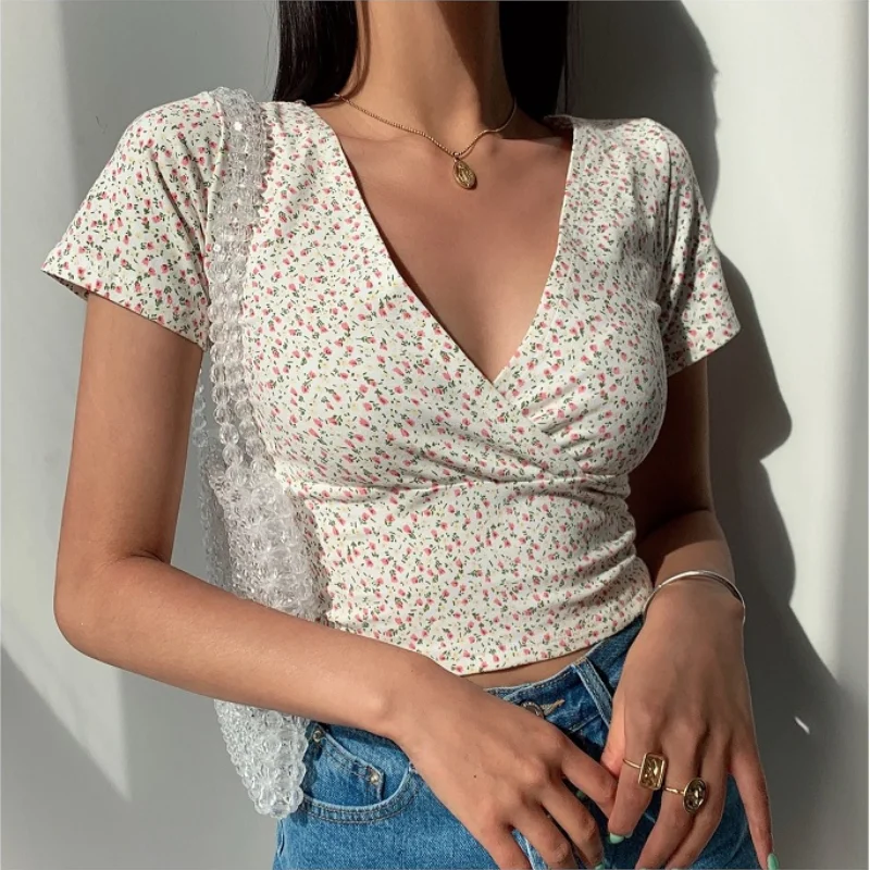 Top Trends: Summer French Retro Floral V-neck Short-sleeved T-shirt Slim Slimming Wild High Waist T-shirt Women&#039;s Top Shoppable Styles