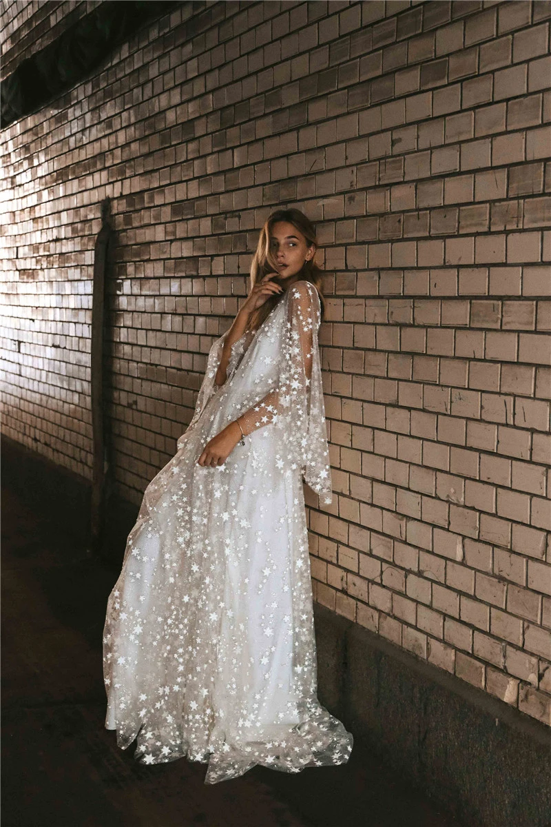 Top Trends: Shiny Boho Wedding Dresses Star Sequins Tulle A-line Vestidos De Novia Long Sleeves Beach Bridal Gown Robe De Mariée Shoppable Styles