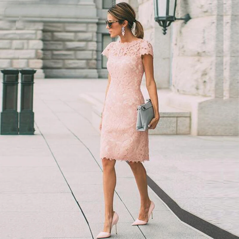 Top Trends: 2023 Exquisite Blush Pink Lace Mother Of The Bride Dresses Short Sleeves Jewel Neck Sheath Wedding Party Gowns Knee Length Shoppable Styles