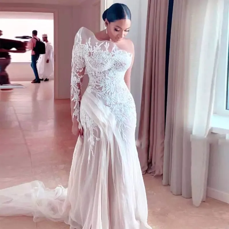 Top Trends: One Shoulder African Mermaid Wedding Dresses Plus Size Bridal Gowns Lace Appliques Draped Vestidos De Novia Para Boda Civil Shoppable Styles