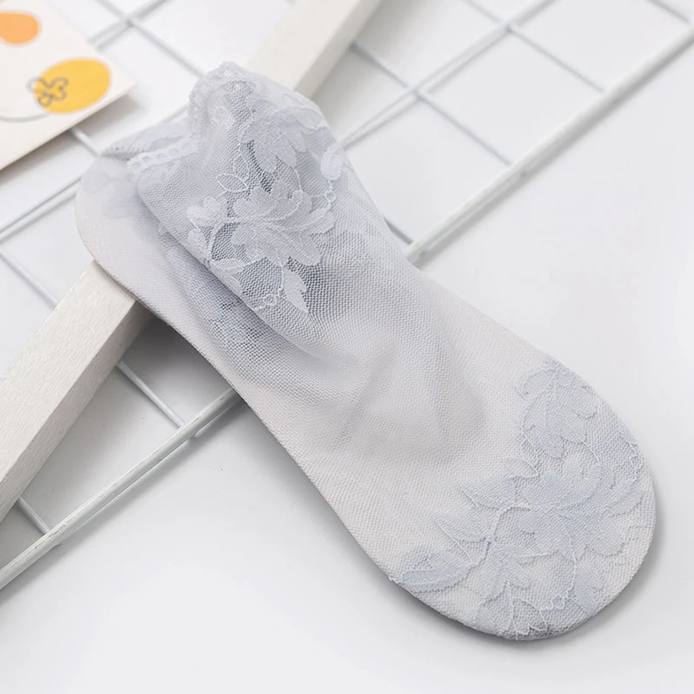 Top Trends: Women Lace Invisible Socks Ladies Thin Leaves Boat Socks Hollow Non-slip Shallow Socks Women 2021 Summer NEW Shoppable Styles - Image 4