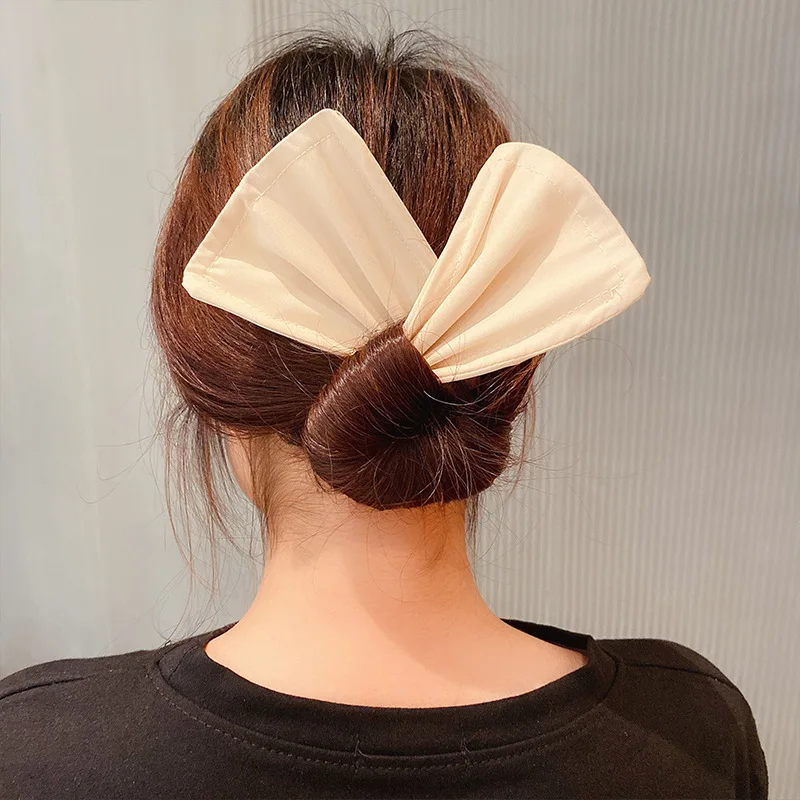 Top Trends: Fashion Female Magic Twisting Lazy Long Hair Curly Hair Artifact Printing Bow Headband Hair Accessories Headband Hair Curler Shoppable Styles