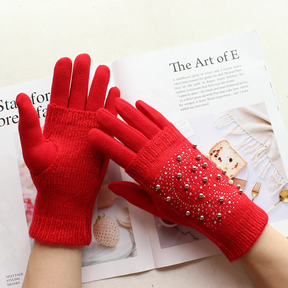 Top Trends: New Style Ladies Winter Warm Knitted Cotton Gloves Red Fashion Diamond Sheath Dual-use Windproof And Cold-proof Gloves Shoppable Styles