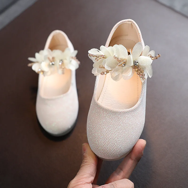 Top Trends: Girls Shoes Children Wedding Princess School Shoe Kids Summer Rhinestone Flower Student Sandals Fashion Flats 2023 New G26 Shoppable Styles