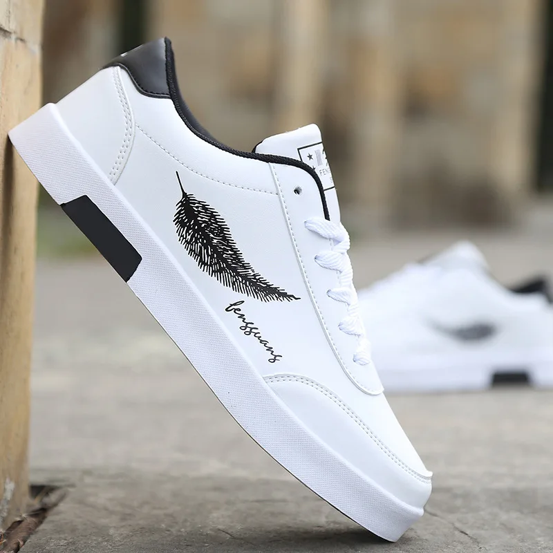 Top Trends: Men&#039;s Casual Skateboarding Shoes White Shoes Outdoors Leisure Sneakers Breathable Walking Shoes Flat Shoes Chaussure Homme Shoppable Styles