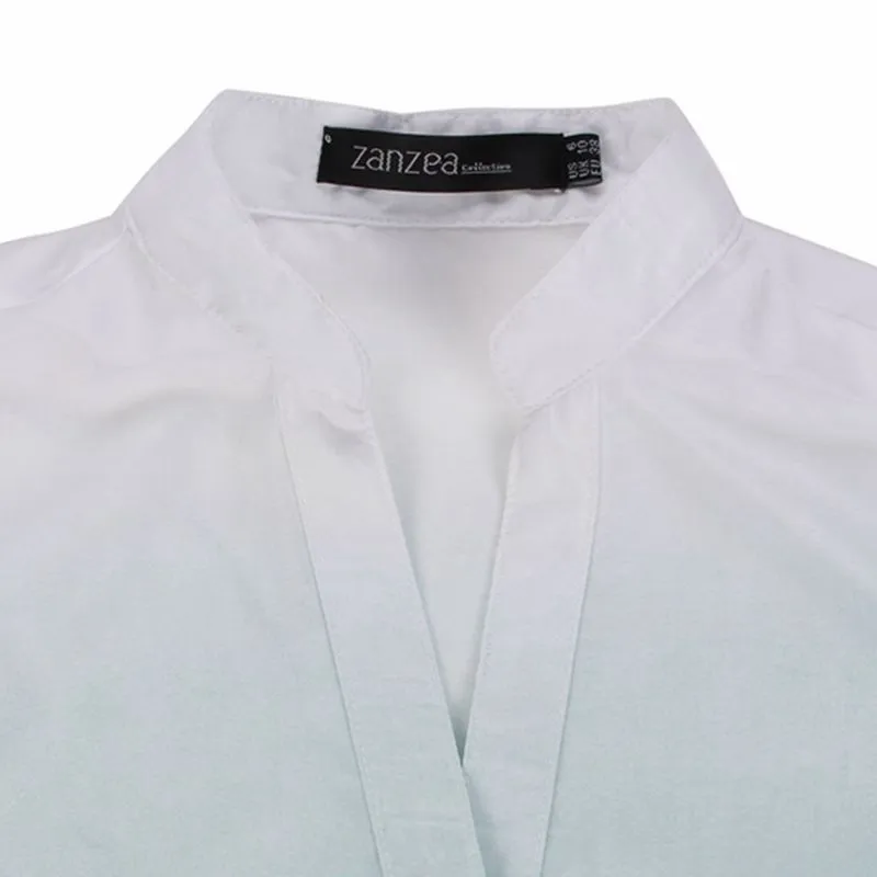 valge ja sinise ombre efektiga naiste pluus, millel on kõrge kaelus