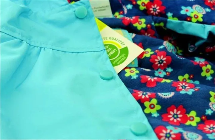 Kaheosalised sügiskomplektid tüdrukutele | kujundav pilt e-kaubamaja pildikogust