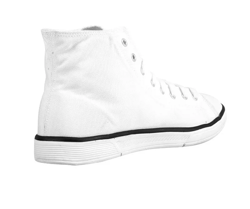 valged kõrge säärega ketsid musta triibuga tallal