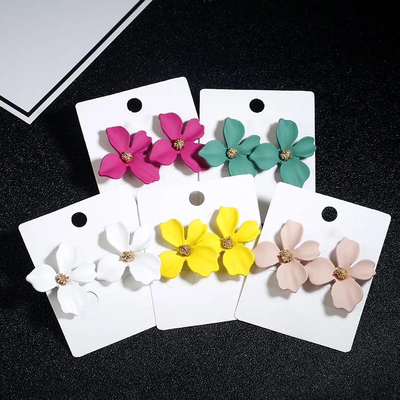 Top Trends: Korean Cute Small Flower Stud Earrings For Women Fresh And Sweet Statement Earring Girl 2019 Fashion Jewelry Shoppable Styles