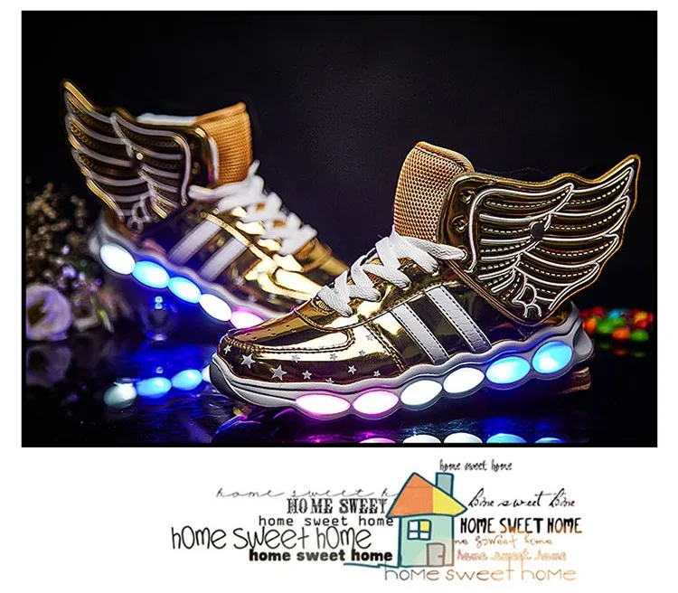 Vinged tuledega ja tiibadega tossud lastele | kujundav pilt e-kaubamaja pildikogust