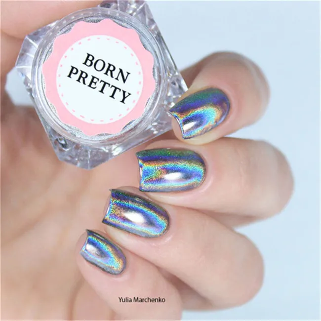 hologrammiefektiga küüned ja pigment-pulber karbis