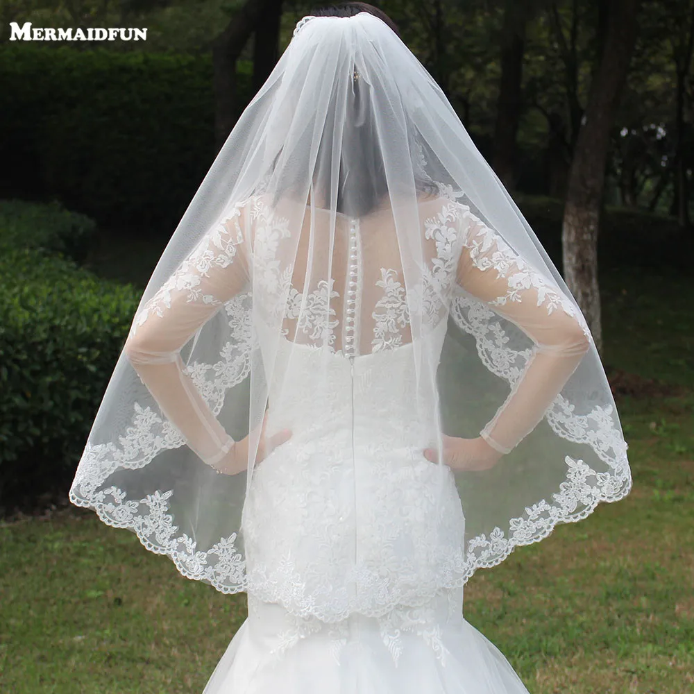 Top Trends: Real Photos One Layer Lace Appliques Edge Short Woodland Wedding Veils With Comb New White Ivory Bridal Veils Shoppable Styles