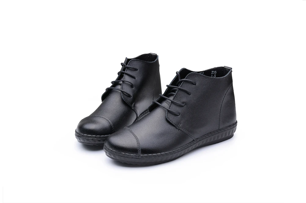 Madalad naiste saapad | kujundav pilt e-kaubamaja pildikogust