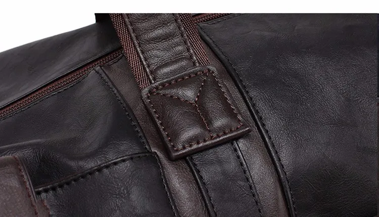 tumepruun nahast meeste õlakott, millel on tugevad õmblused ja metallist tõmblukk