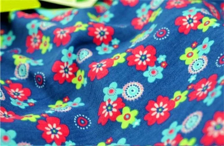 Kaheosalised sügiskomplektid tüdrukutele | kujundav pilt e-kaubamaja pildikogust