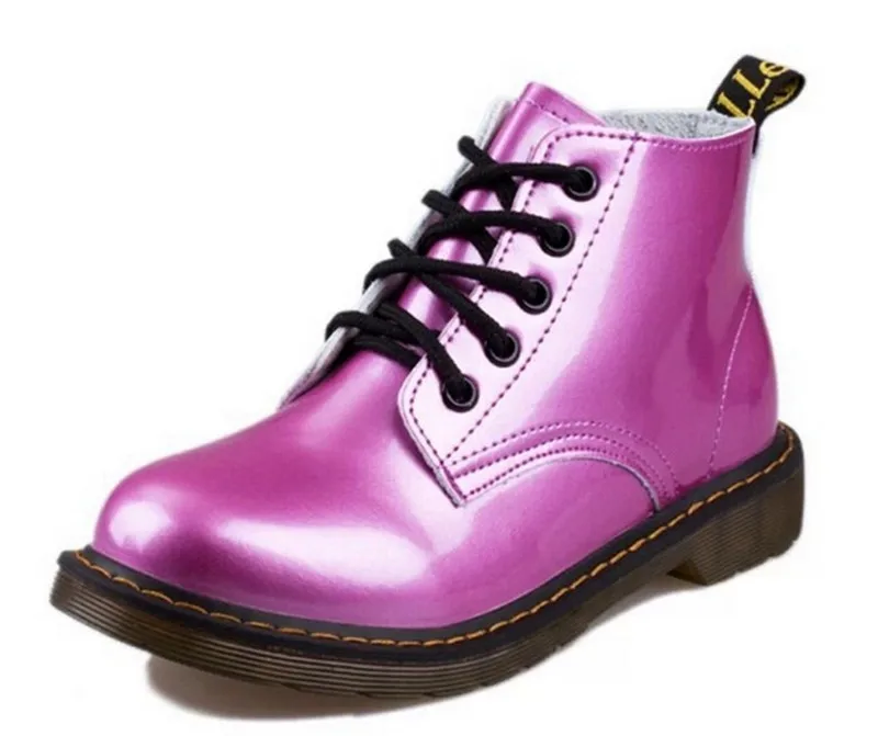 Retrod saapad paeltega | kujundav pilt e-kaubamaja pildikogust