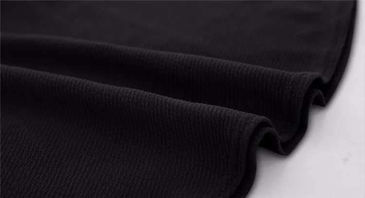 Soliidne kuid seksikas miniseelik | kujundav pilt e-kaubamaja pildikogust