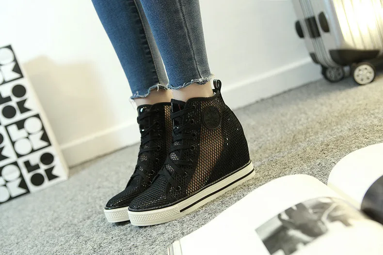 mustad võrkkangast platvormtossud naistele