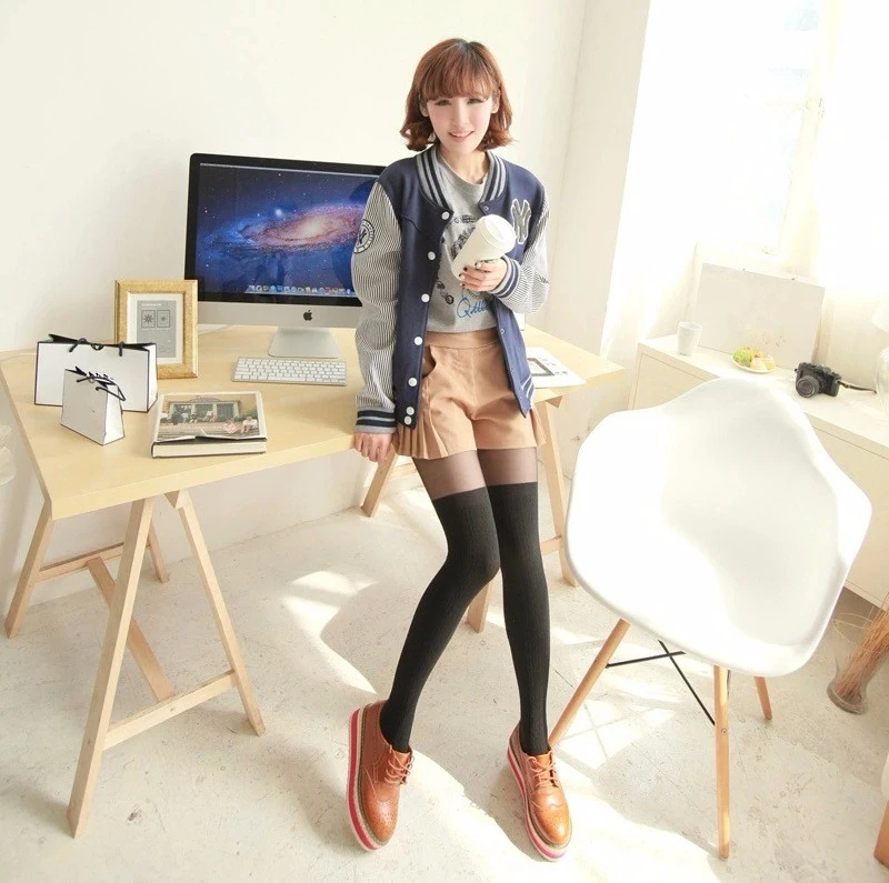 Sukastiilis sukkpüksid naistele | kujundav pilt e-kaubamaja pildikogust