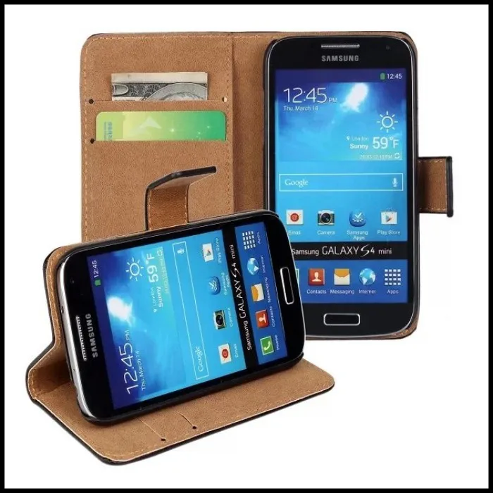 pruun telefoni kaaned Samsungi mudelile, millel on kaarditaskud ja alus