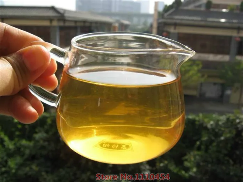 Yunnan Pu'er tea raw puer tea 100g puerh tuo cha pu erh old tree pu er tea green food China resistant brewing bright color sweet   Yunnan Pu'er tea raw puer tea 100g puerh tuo cha pu erh old tree pu er tea green food China resistant brewing bright color sweet