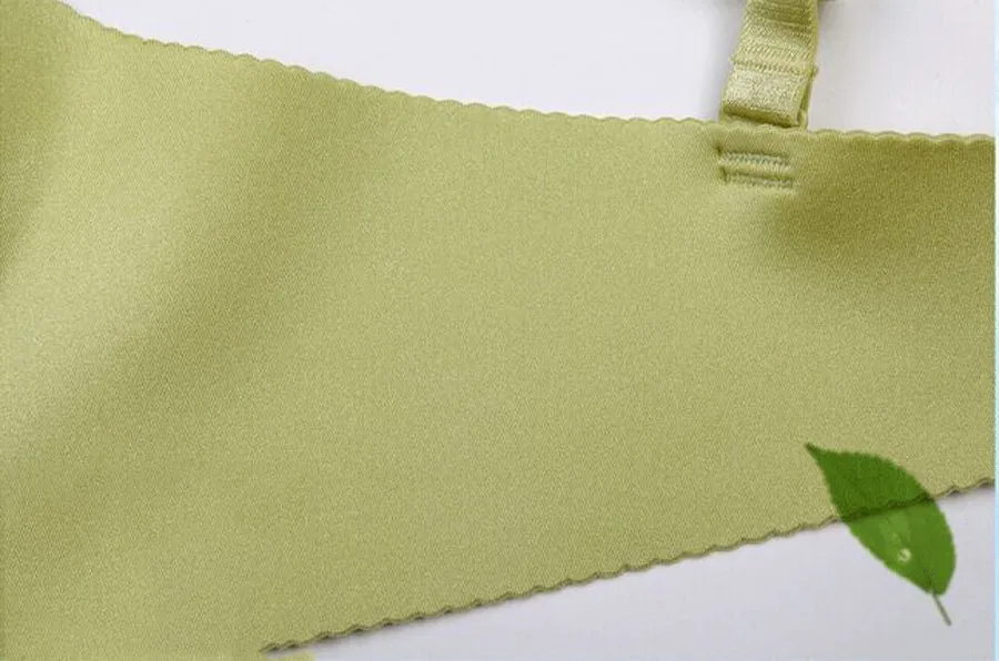 Õmblusteta push-up rinnahoidja | kujundav pilt e-kaubamaja pildikogust