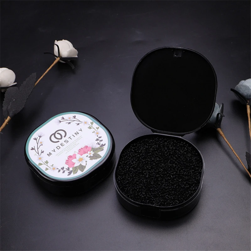 Top Trends: Quick Make Up Brush Cleaning Tool Cosmetic Brush Dry Wash Box Sponge Makeup Brush Cleaner Scrubbing Tool Shoppable Styles