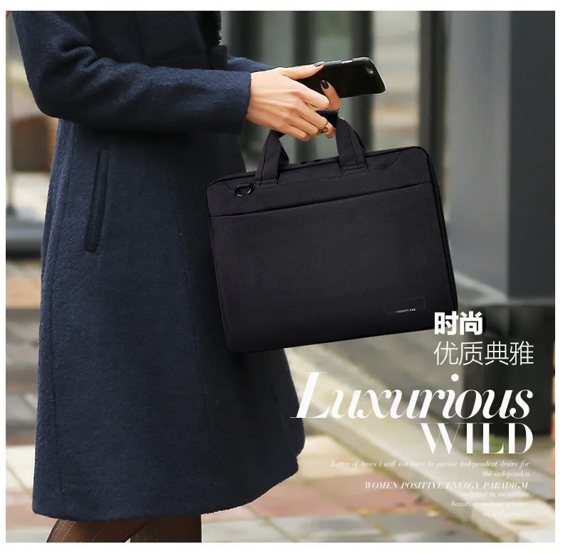 Lihtsad sülearvutikotid kahe sangaga | kujundav pilt e-kaubamaja pildikogust