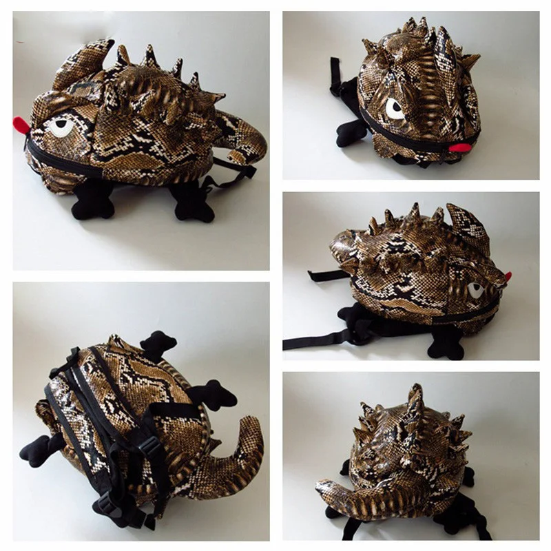 pruunid ja mustad maomustriga seljakotid, millel on looma kuju ja mustad jalad