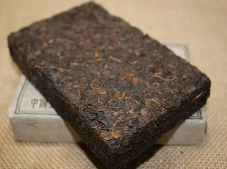  Tea Years Old Pu Er Puerh Pu er Pu erh Pu'er Puer Made in China 1962 Tea Brick Lose Weight Tea 