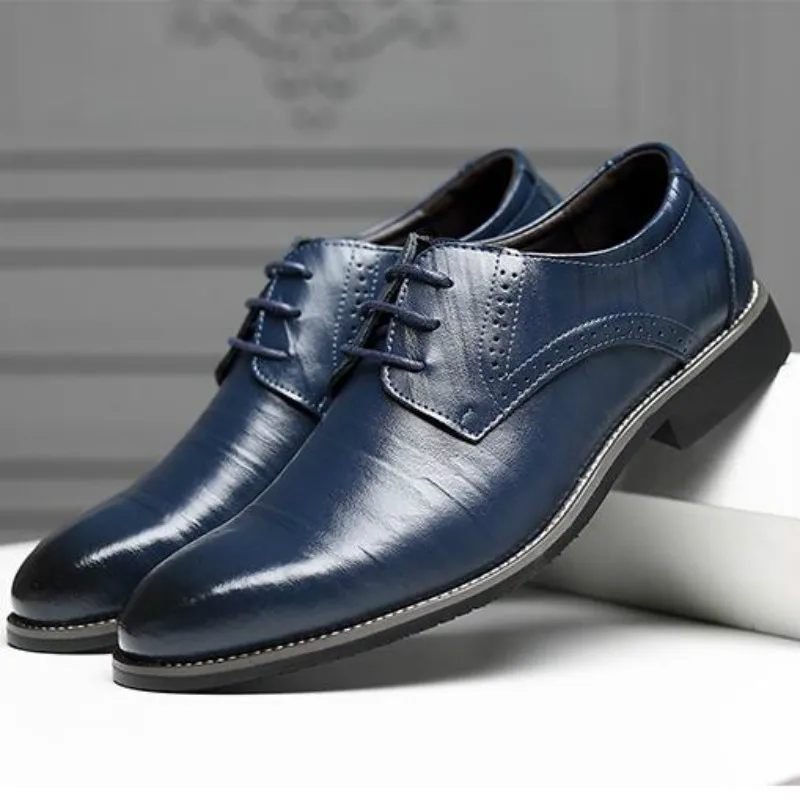 Top Trends: Men Oxfords Shoes British Black Blue Shoes Handmade Comfortable Formal Dress Men Flats Lace-Up Bullock Business Shoes Hjm7 Shoppable Styles