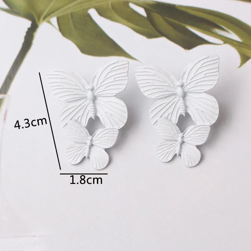 Top Trends: New Korean Fashion Dangle Earrings For Women White Flower Drop Earrings Pendientes New Year Gift Fashion Ear Jewelry Aretes Shoppable Styles - Image 3