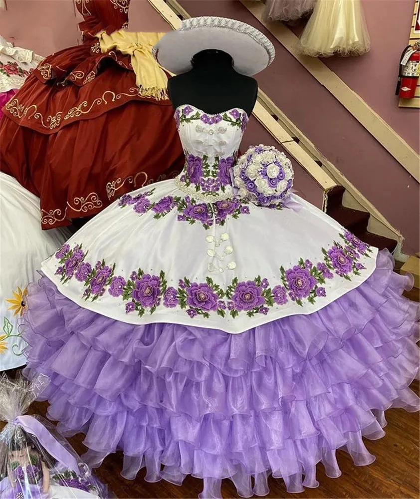 Top Trends: Mexican Lavender Quinceanera Dresses Light Purple Lace Ball Gown Sweet 16 Dress Sweetheart Prom Gown Vestidos De XV 15 Años Shoppable Styles