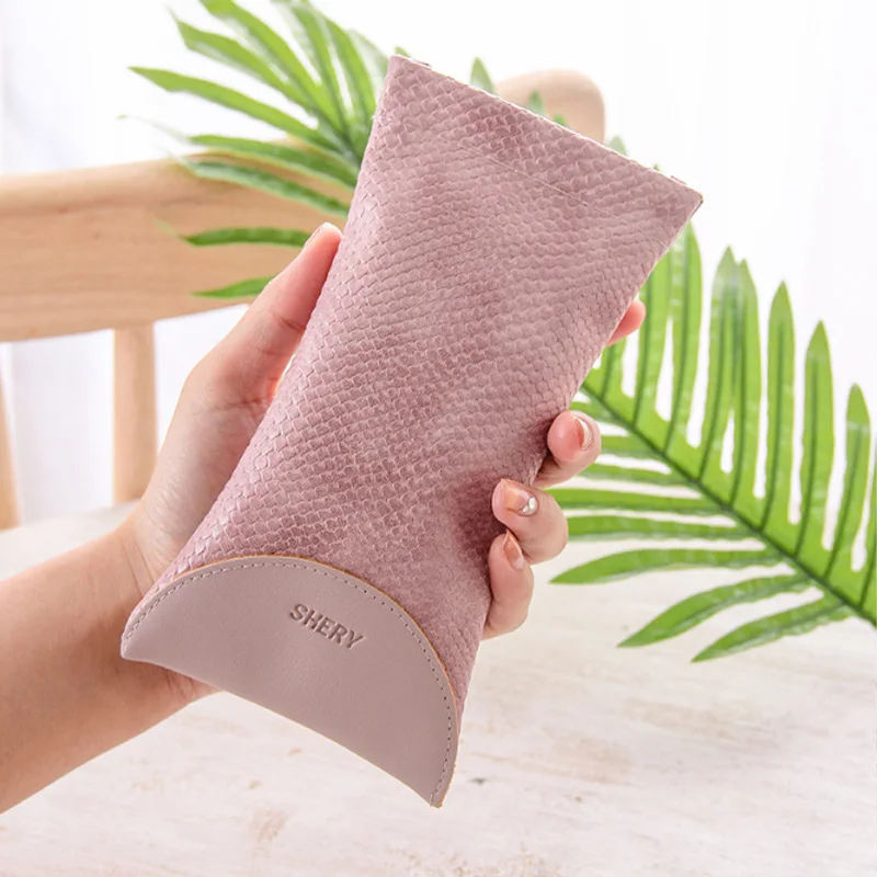 Top Trends: HOT Korean Version Of Fresh And Elegant Glasses Case Women Retro Fashion Glasses Bag Men Portable Sunglasses Storage Bag Shoppable Styles