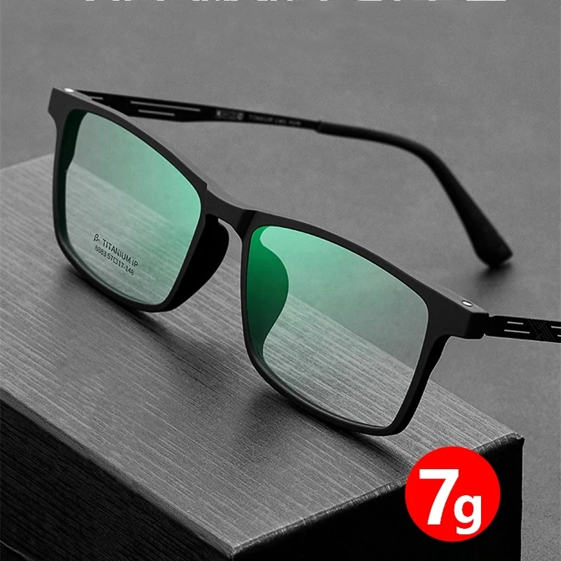 Top Trends: Ultralight Anti Blue Light Reading Glasses Photochromic Outdoor Optical Hyperopia Reader Glasses Men Woman Titanium Alloy Frame Shoppable Styles - Image 3