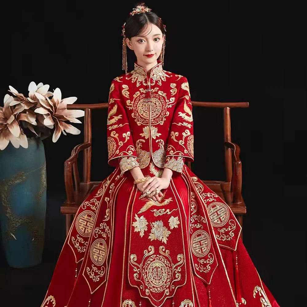 Top Trends: Modern Cheongsam Top + Skirt Suit Red Qipao Long Chinese Traditional Wedding Dress Oriental Style Xiuhefu Dresses Shoppable Styles